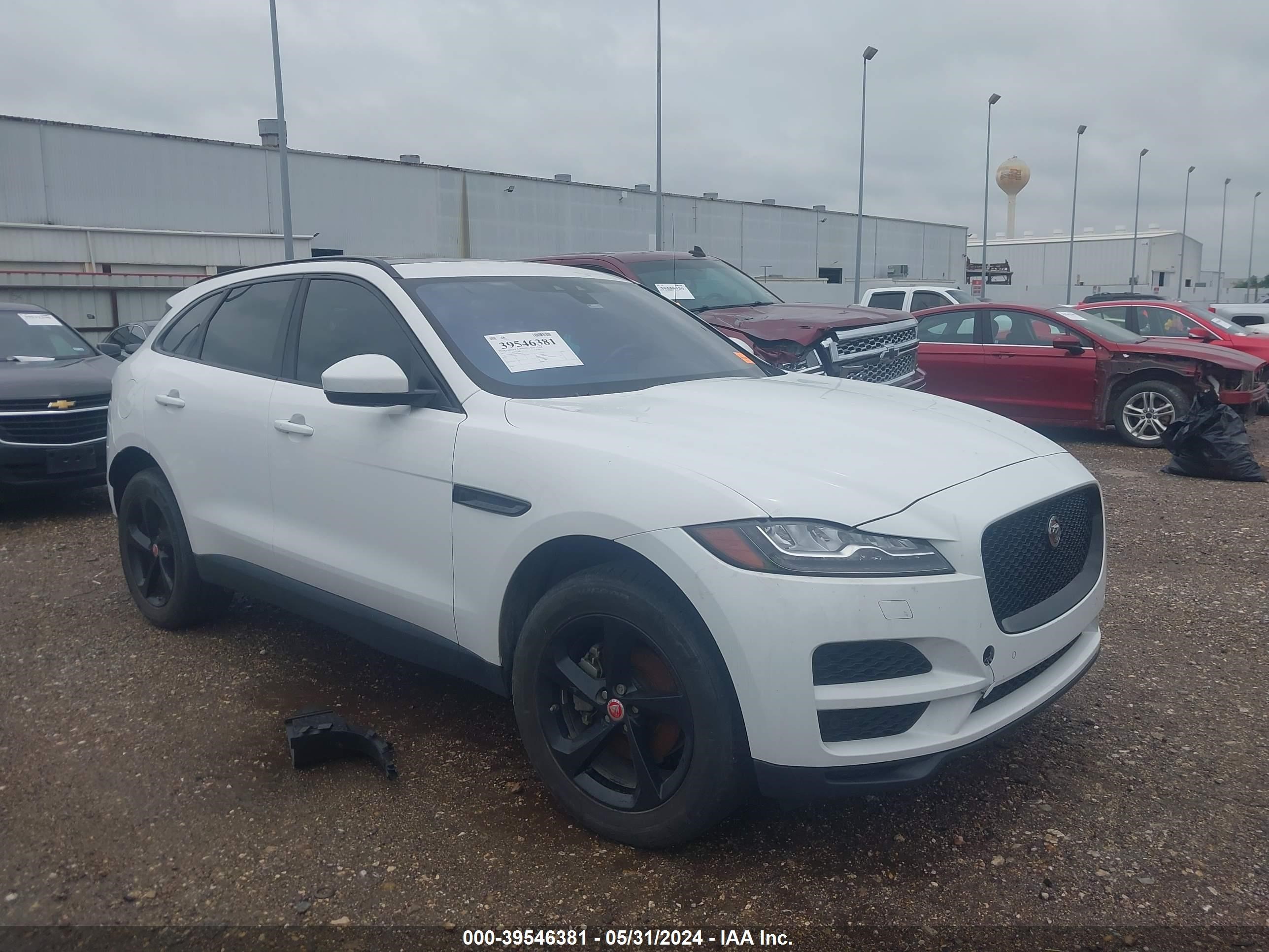 jaguar f-pace 2017 sadck2bn8ha498101