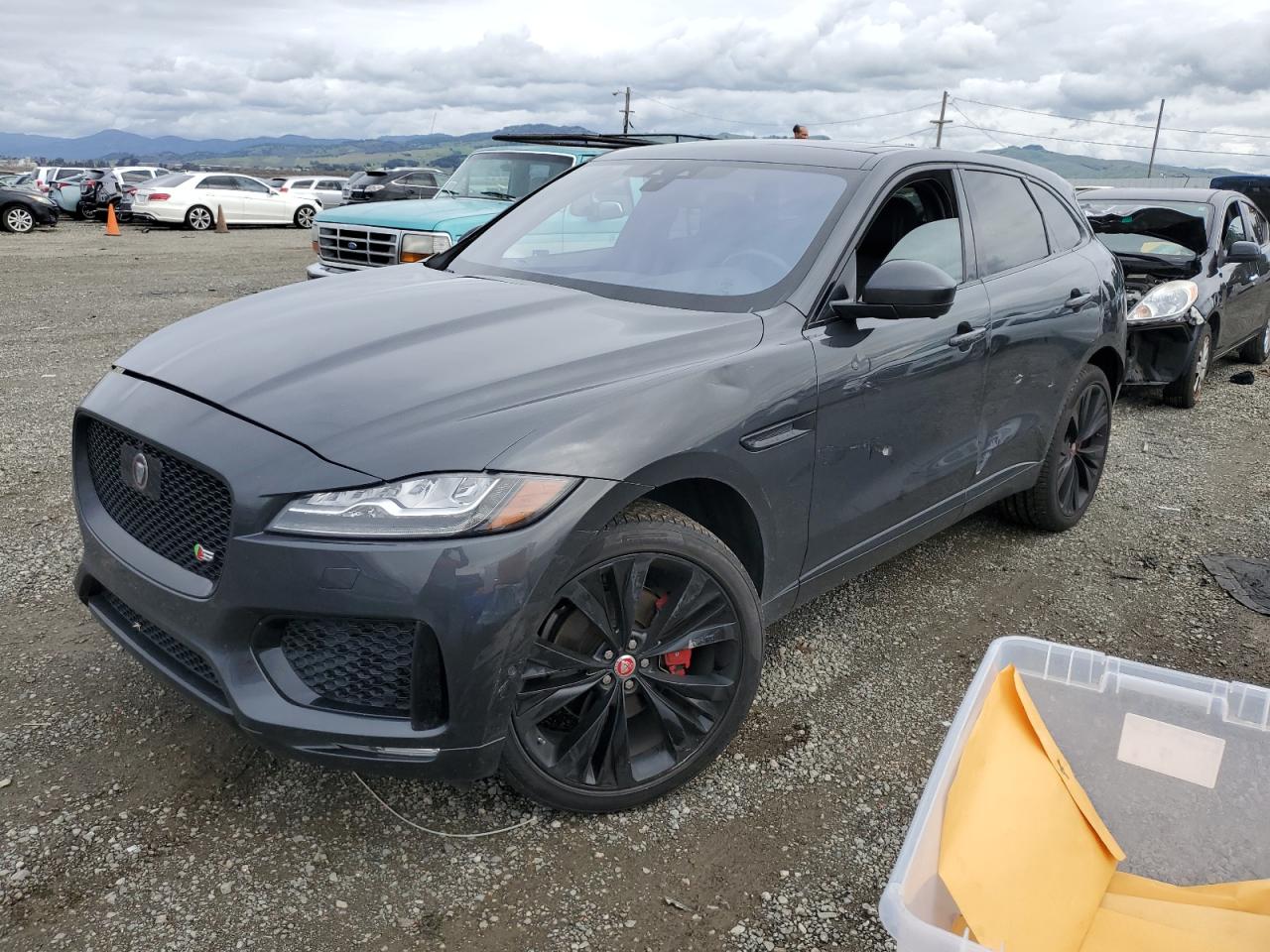 jaguar f-pace 2017 sadcm2bv7ha056906