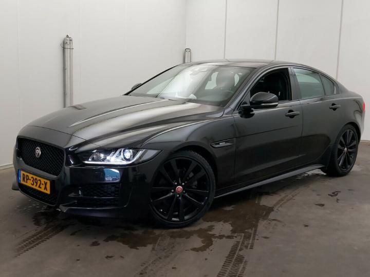 jaguar xe 2018 sajab4bn5hcp13695