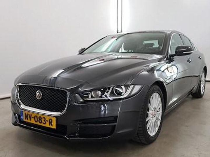 jaguar xe 2.0d 163pk 2017 sajab4bn5jcp17705