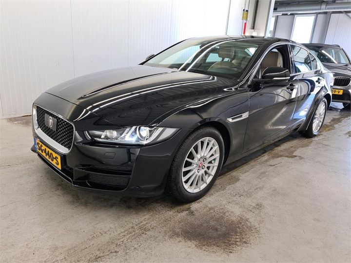 jaguar xe 2018 sajab4bnxjcp39604