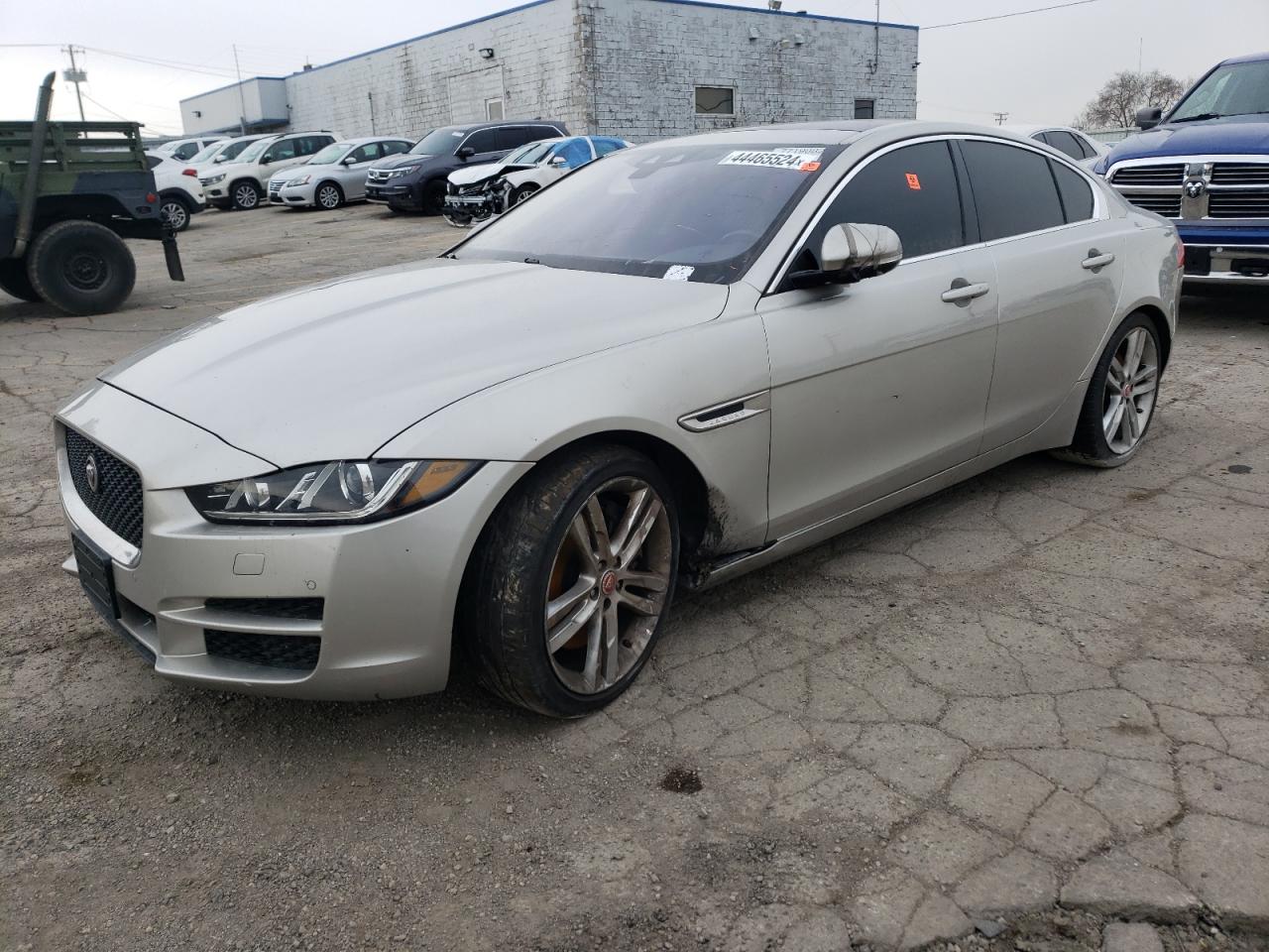 jaguar  2017 sajak4bv9ha957300