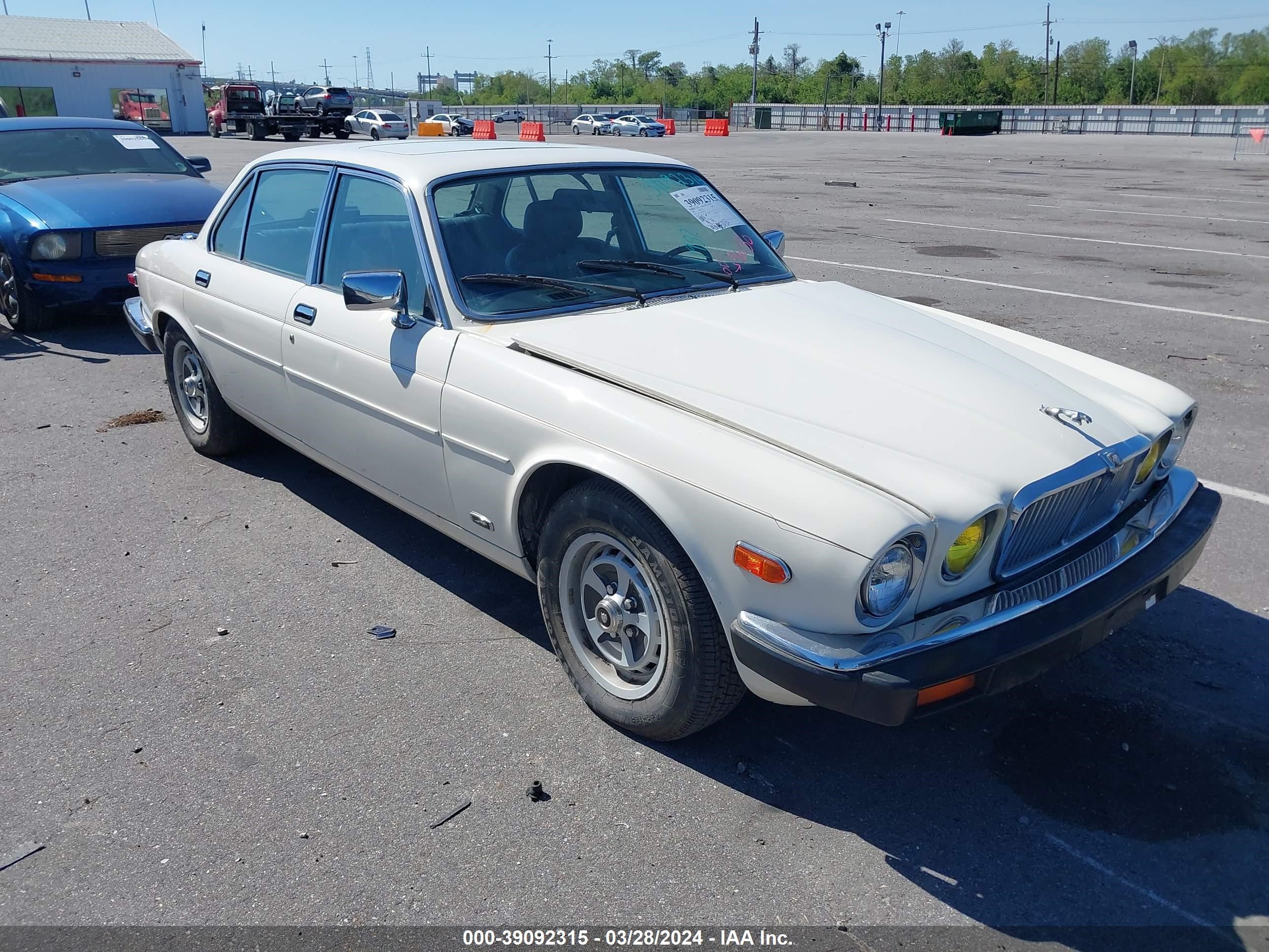 jaguar xj 1987 sajav1343hc467452