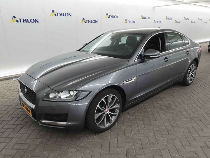 jaguar xf 2019 sajbb4bx8jcy73128