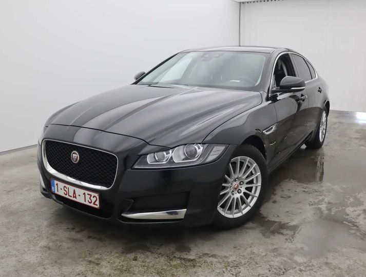 jaguar xf &#3915 2017 sajbb4dn8jcy54316