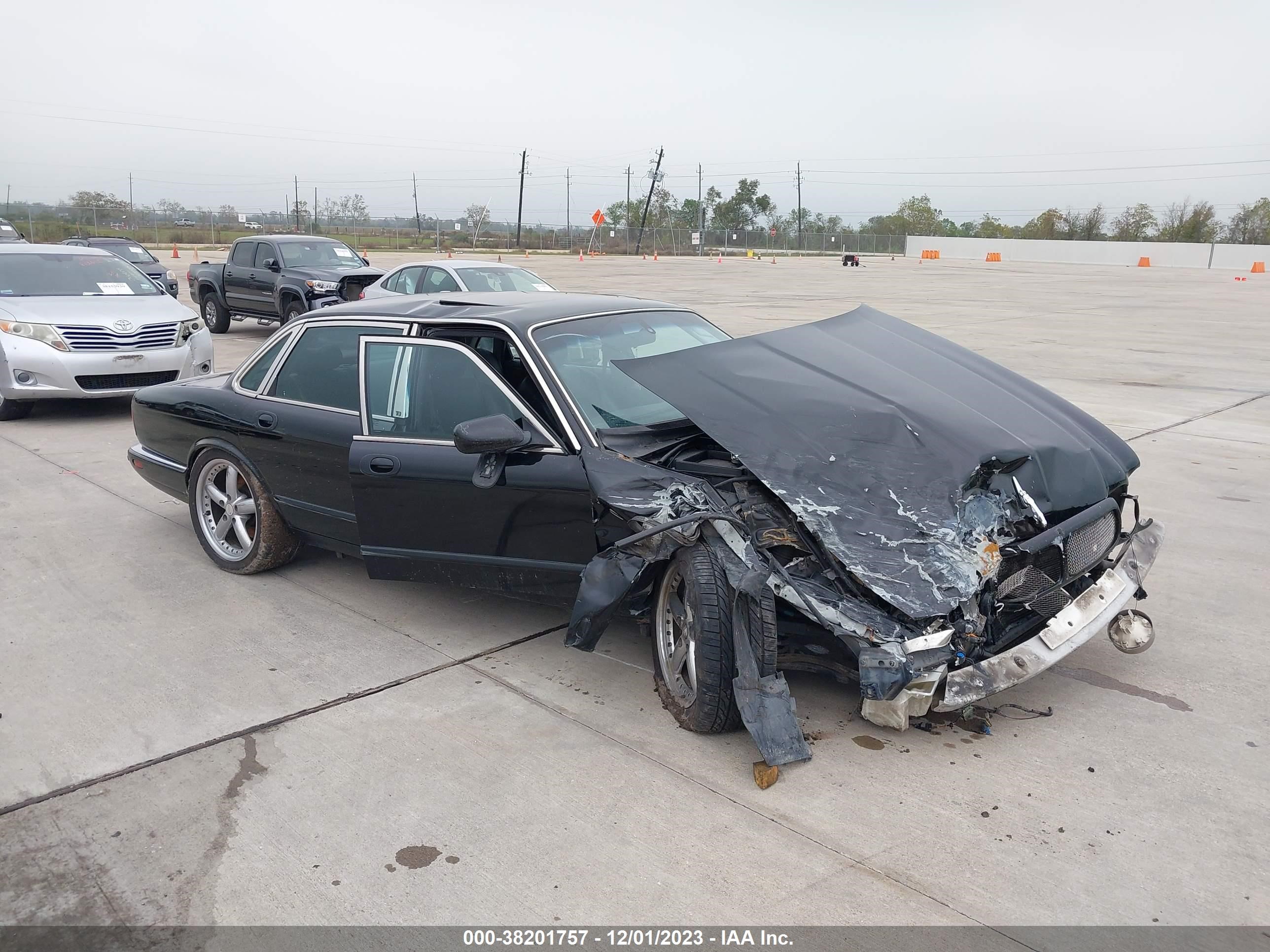 jaguar xj 2003 sajda15b33mf56061