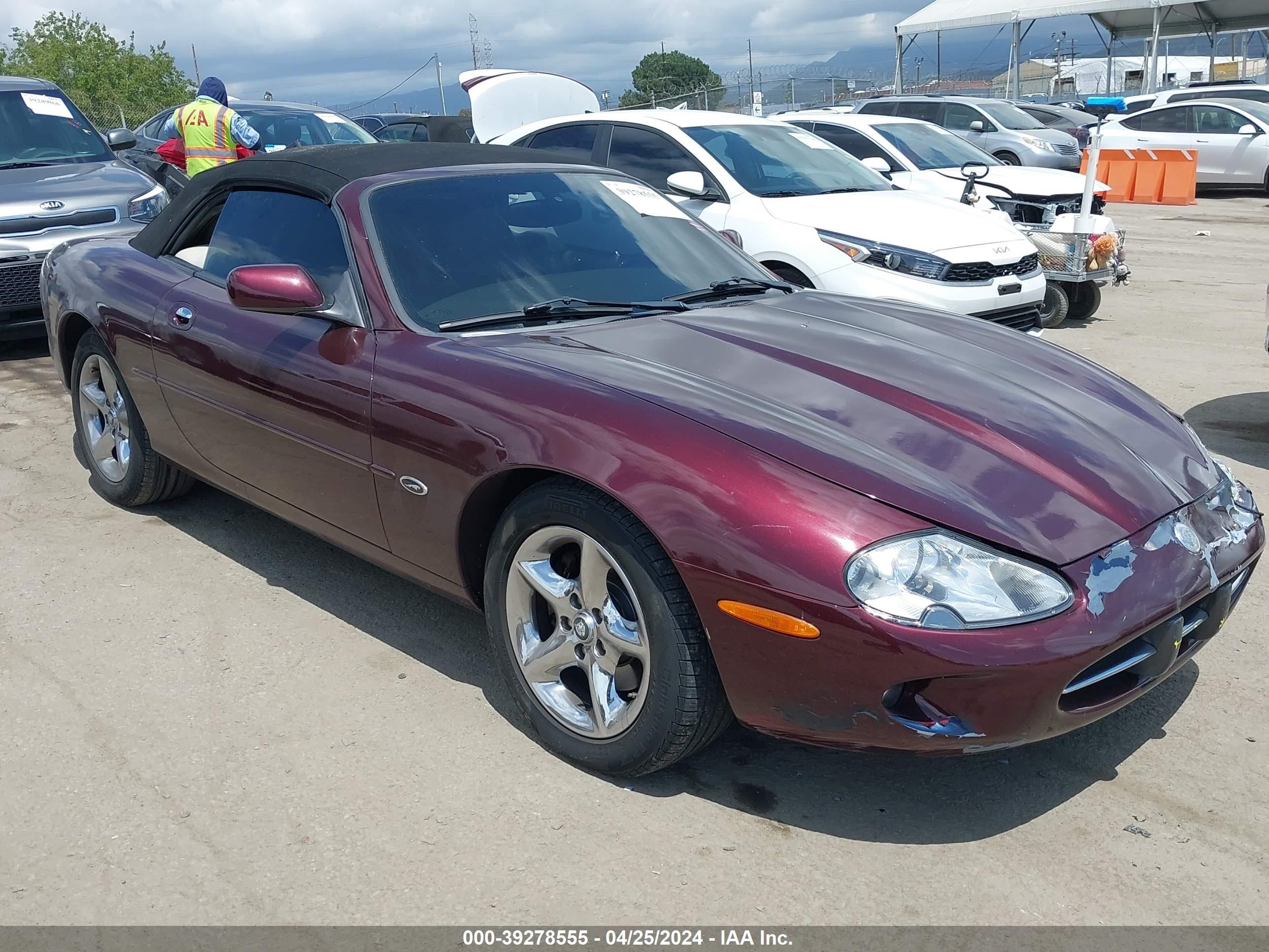 jaguar xk 2000 sajja42cxyna00364