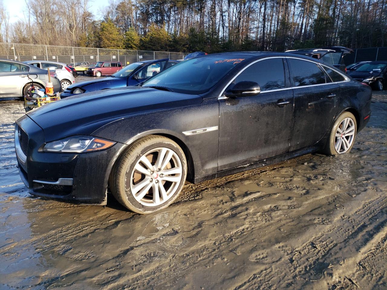 jaguar xj 2017 sajwa1c71h8w06962