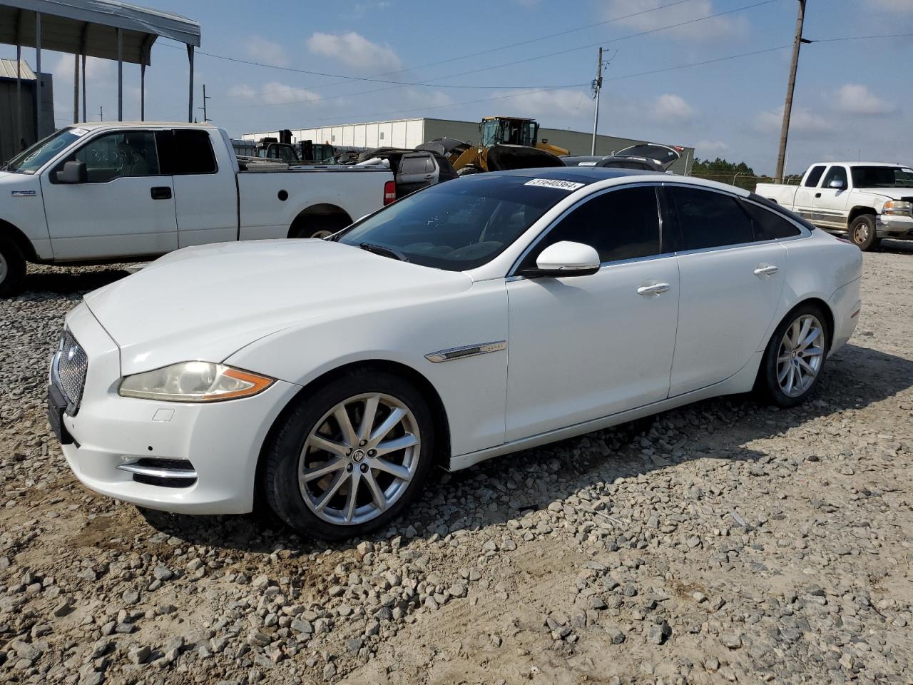 jaguar xj 2013 sajwa1c76d8v43559