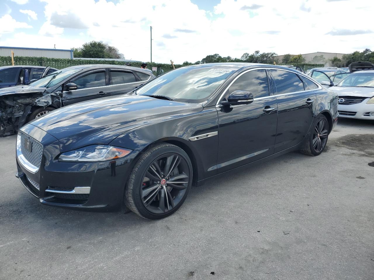 jaguar xj 2019 sajwa2ge4kmw22408