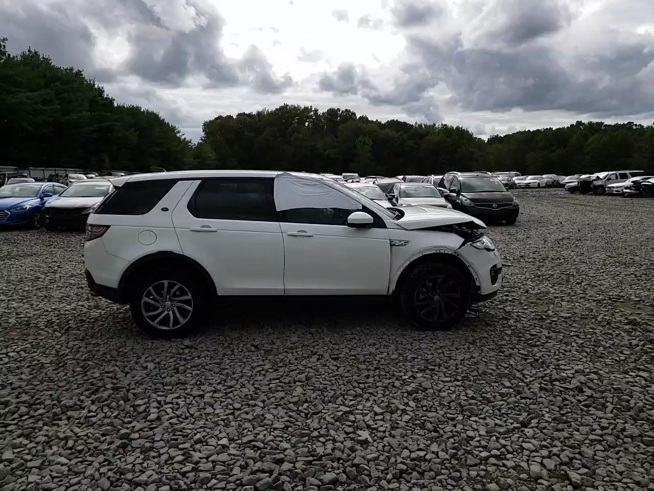 land rover  2017 salcr2bg1hh718090