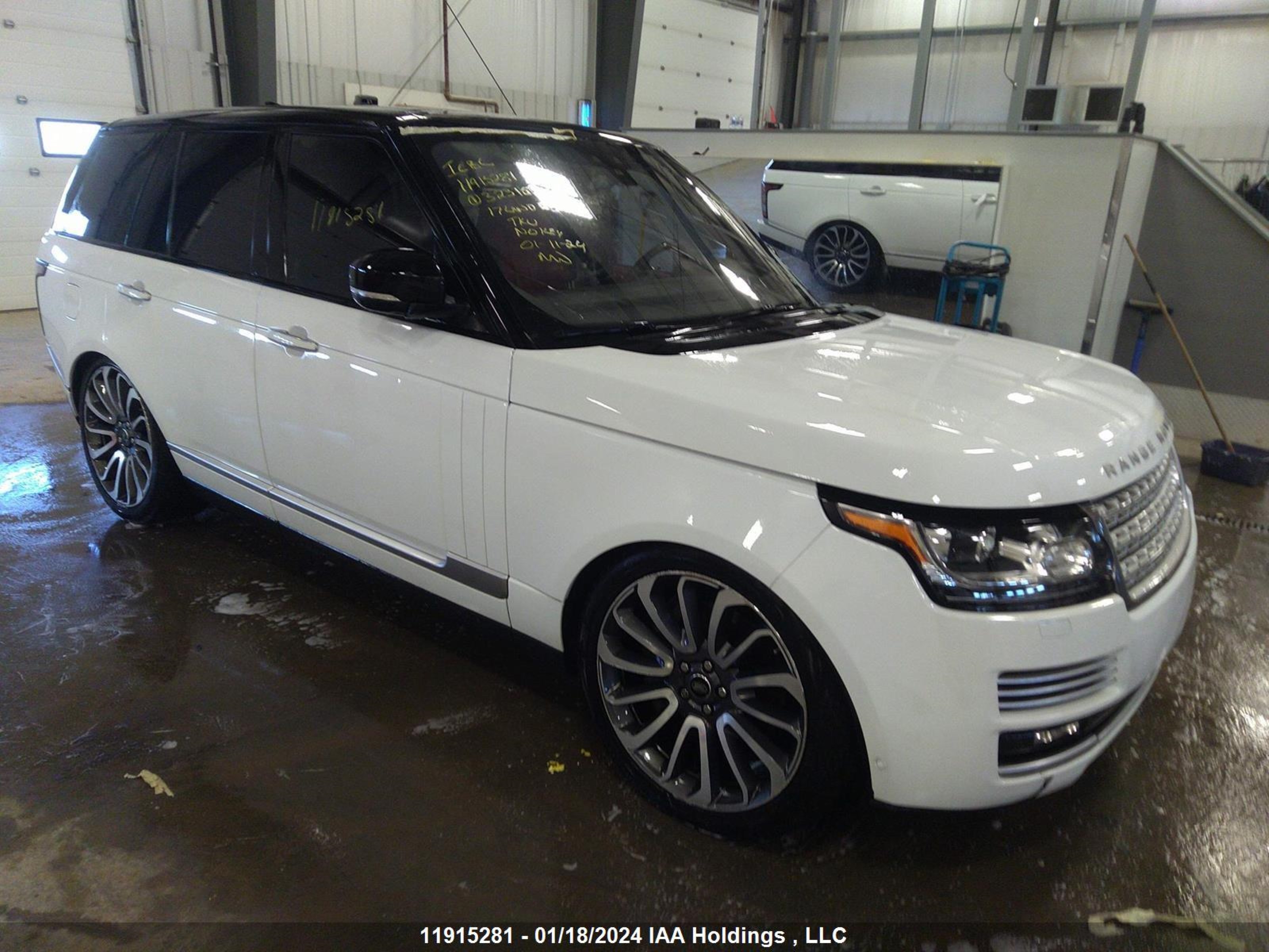 land rover range rover 2017 salgv2fexha323159