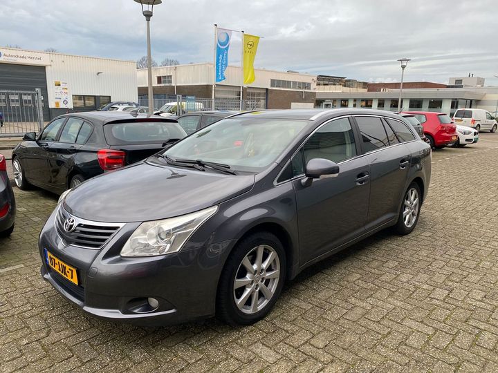 toyota avensis wagon 2009 sb1ek76l10e008092