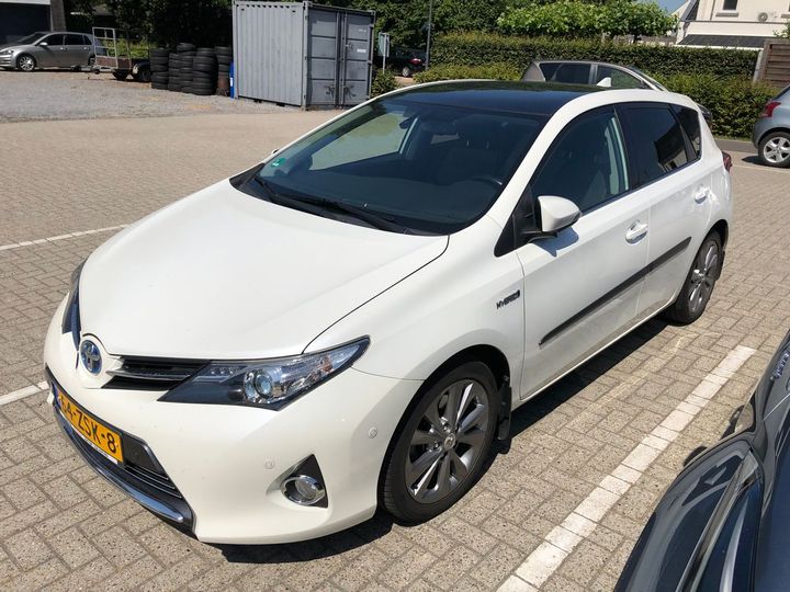 toyota auris 2013 sb1ms3je00e005620