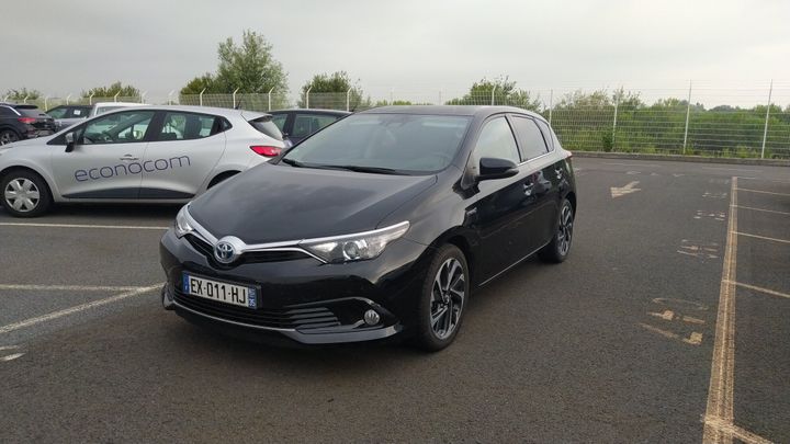 toyota auris 2018 sb1ms3je10e420042