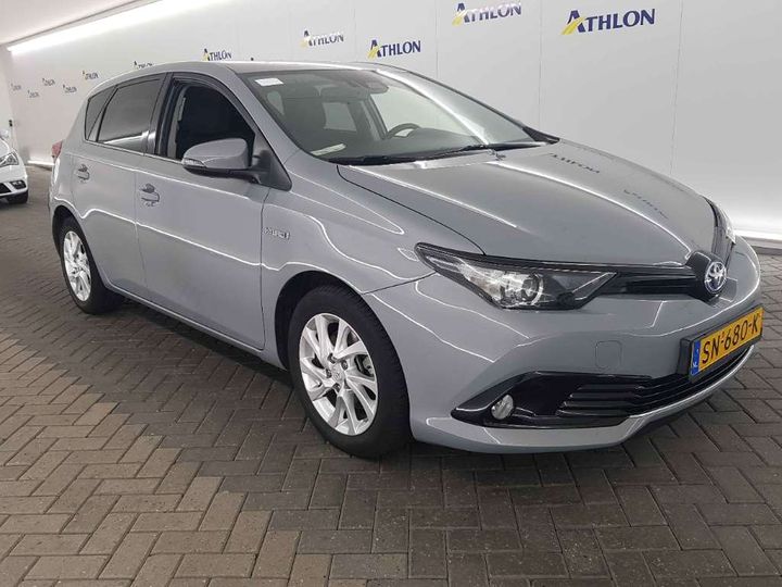 toyota auris 2018 sb1ms3je20e417036