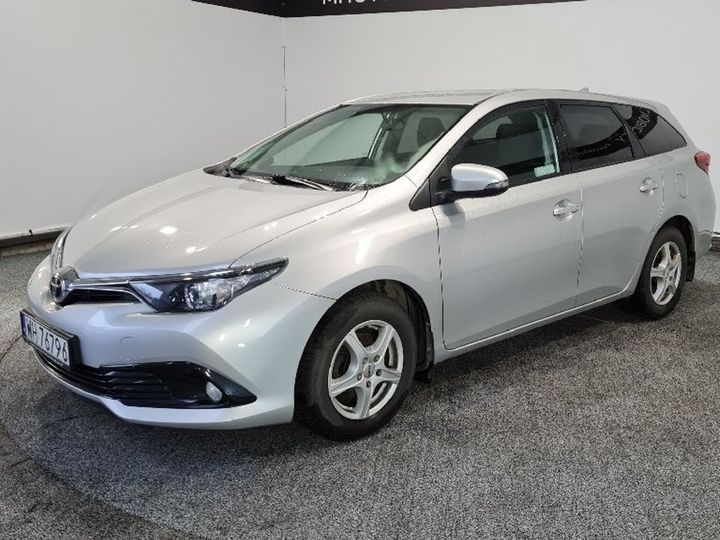 toyota auris touring sports 2018 sb1ze3je00e114706