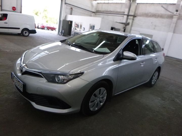 toyota auris 2018 sb1ze3je10e113600