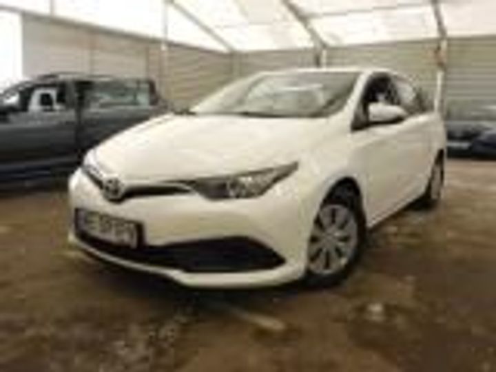 toyota auris 2017 sb1zn3je00e079701