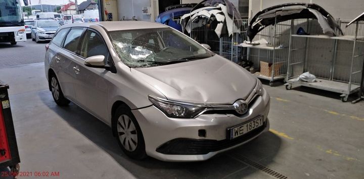 toyota auris 2018 sb1zn3je50e083114