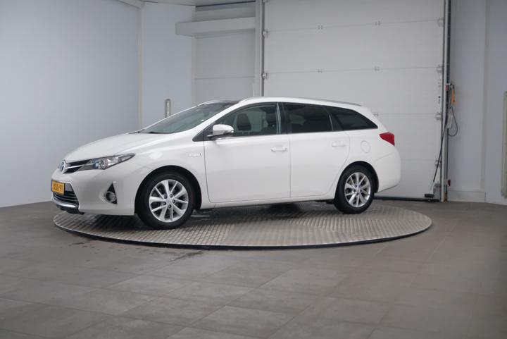 toyota auris touring sports 2014 sb1zs3je10e123911