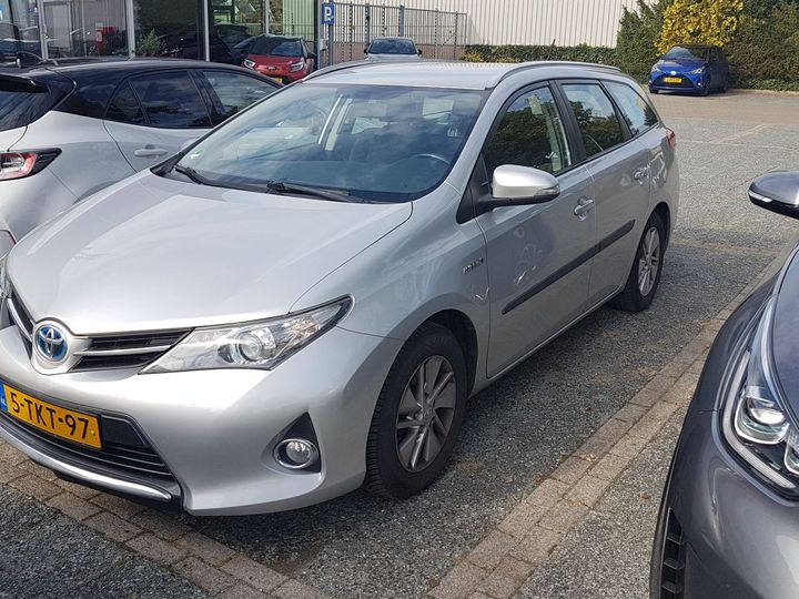 toyota auris touring sports 2014 sb1zs3je30e082519