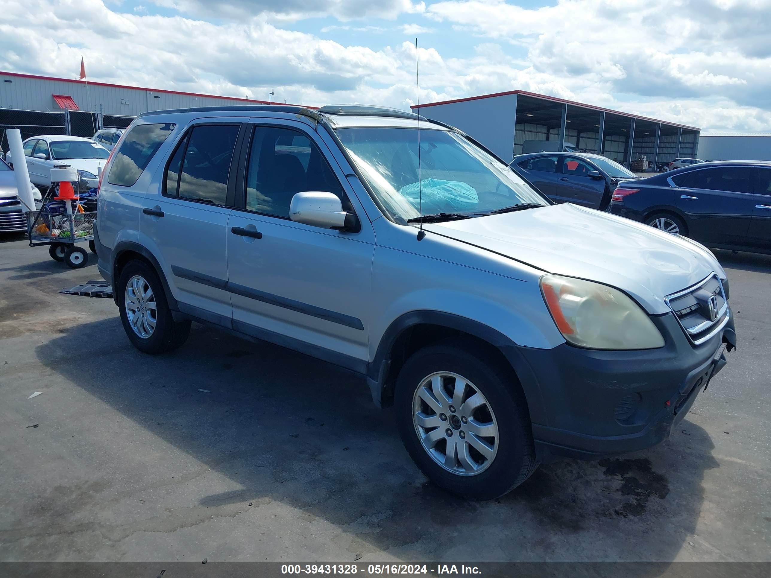 honda cr-v 2005 shsrd78835u326259