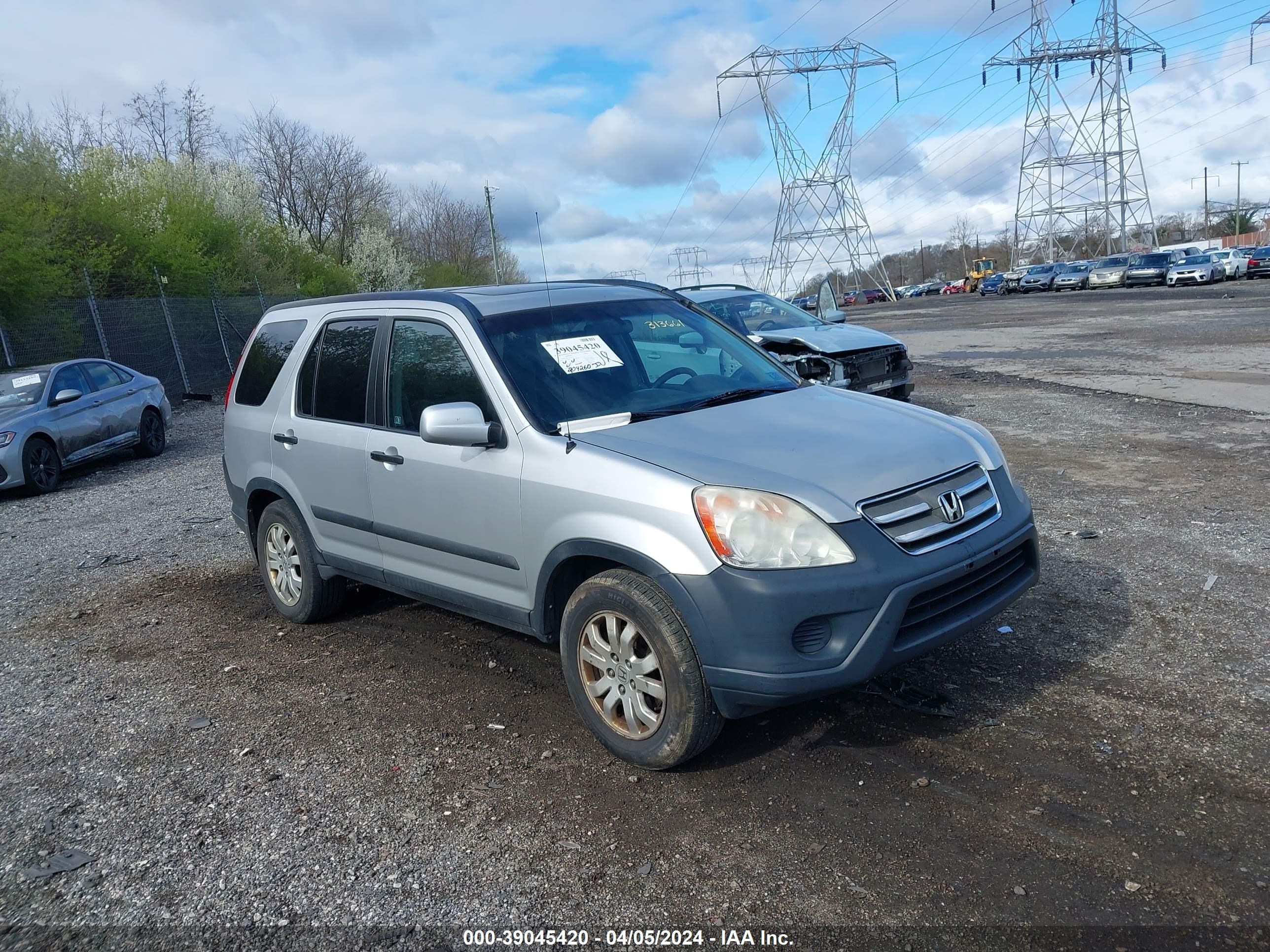 honda cr-v 2005 shsrd78875u313661