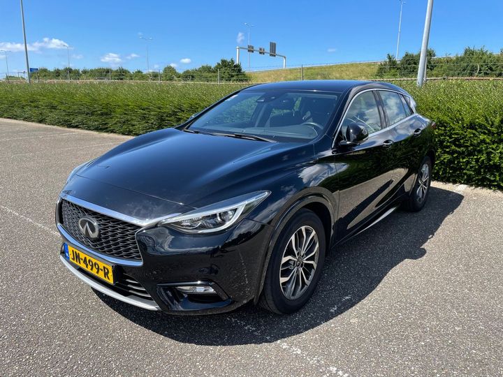 infiniti q30 2016 sjkdaah15u1003908