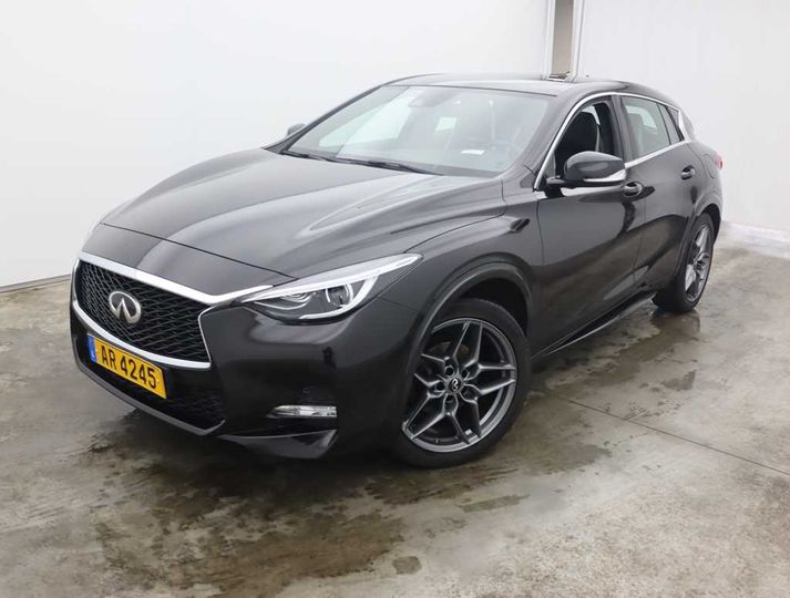 infiniti q30 2017 sjkdaah15u1011533