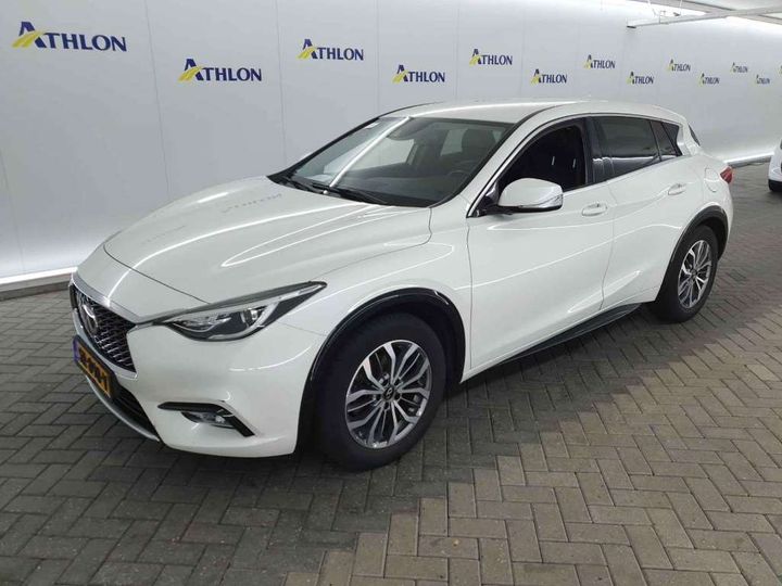 infiniti q30 2018 sjkdaah15u1013093