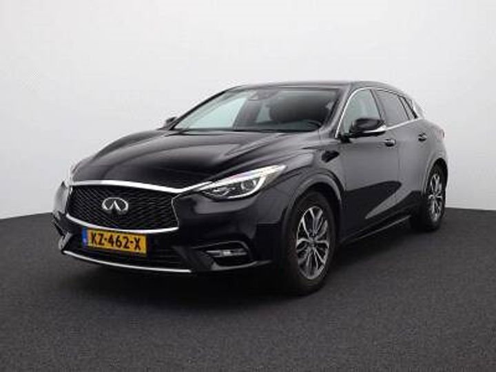 infiniti q30 2016 sjkdaah15u1029373