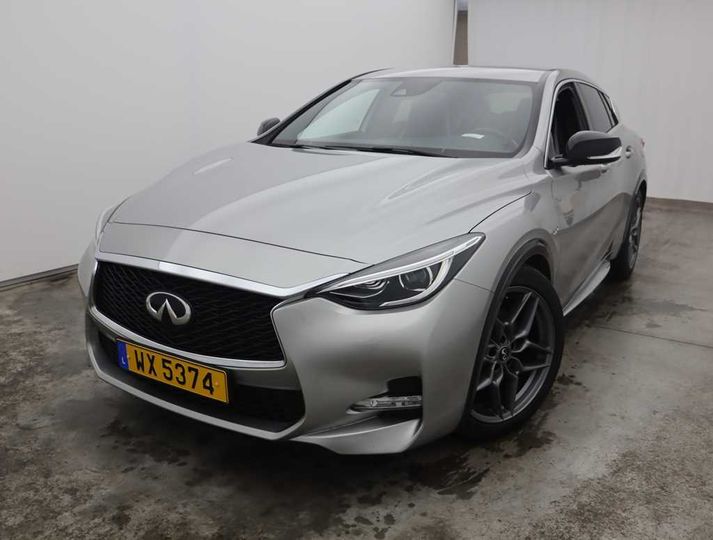 infiniti q30 2017 sjkdbah15u1009699