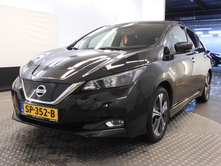 nissan leaf 2018 sjnfaaze1u0008397