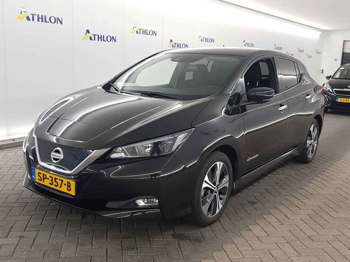 nissan leaf 2018 sjnfaaze1u0015215