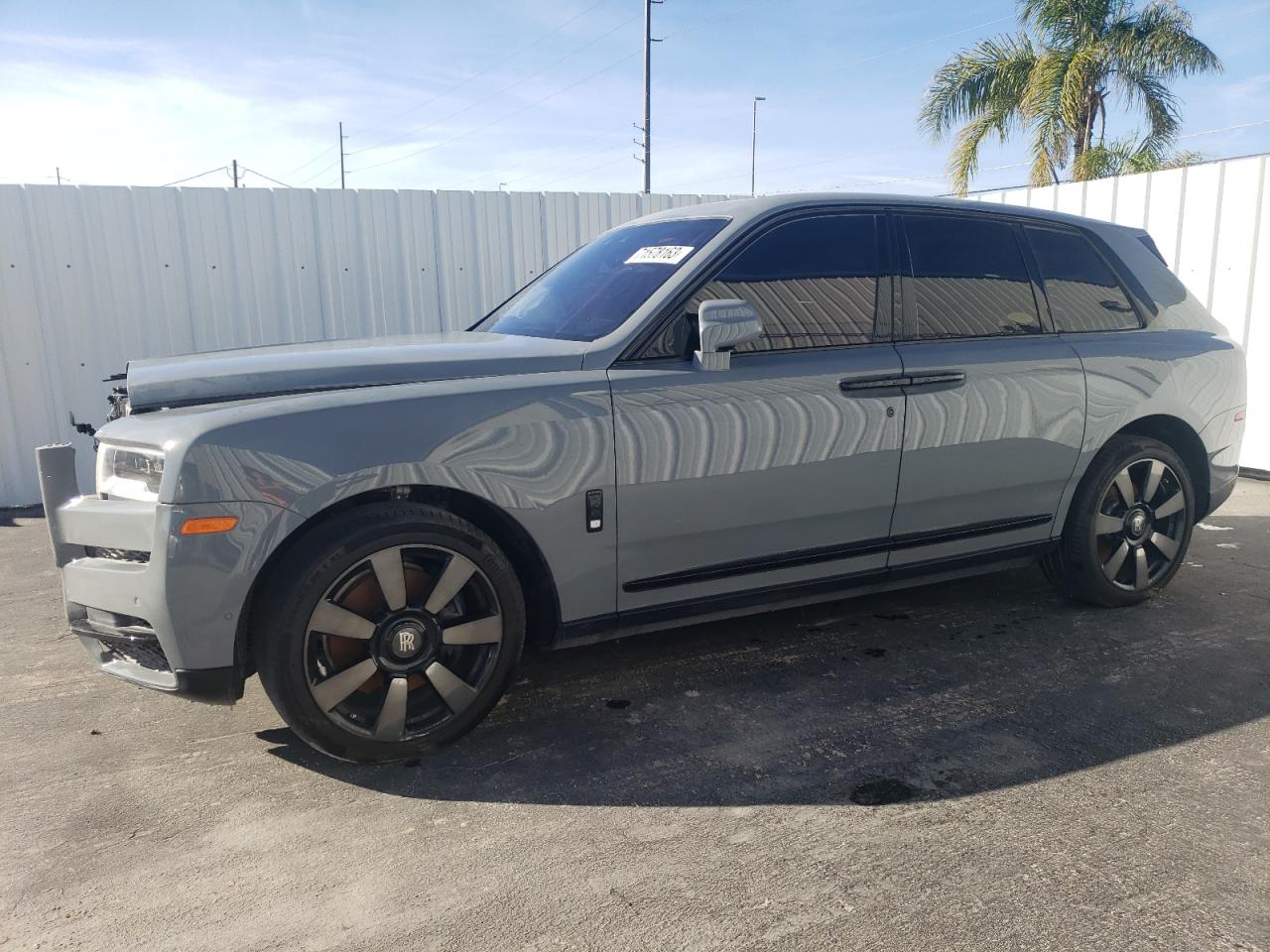 rolls-royce cullinan 2023 slatv4c02pu218744