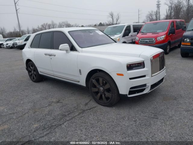 rolls-royce cullinan 2023 slatv4c04pu220365