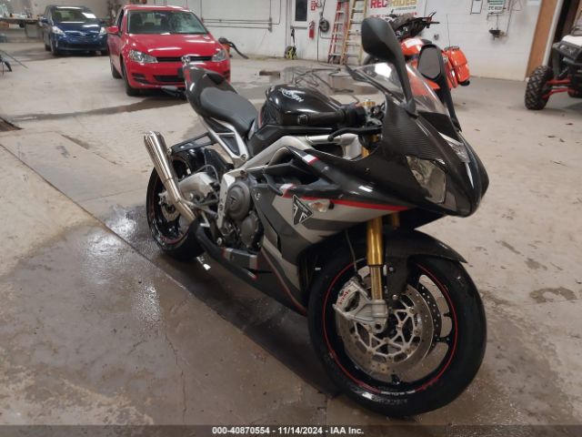 triumph daytona 2020 smta204k7lj996603