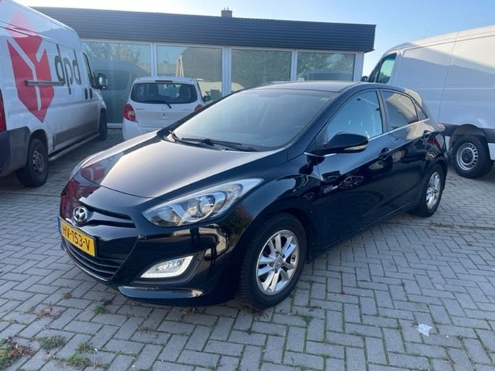 hyundai i30 2016 tmad351caej246533