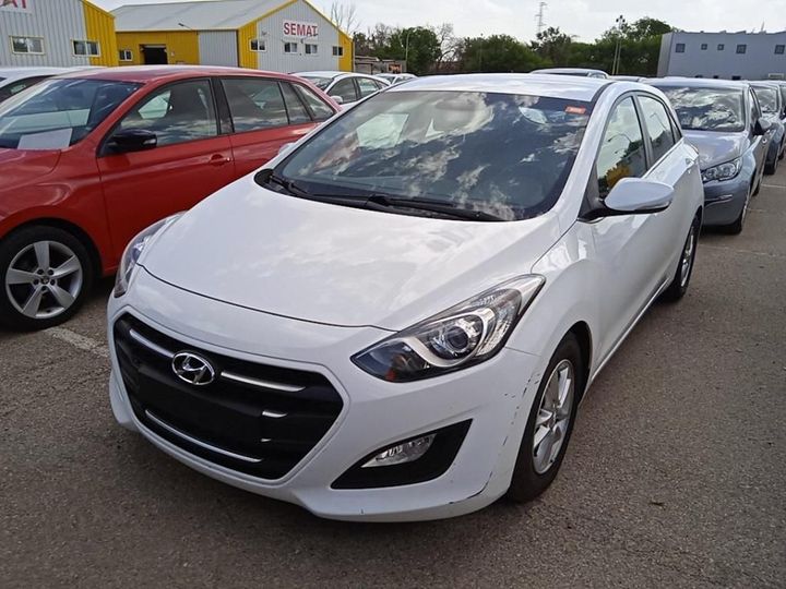 hyundai i30 2015 tmad351cafj274208