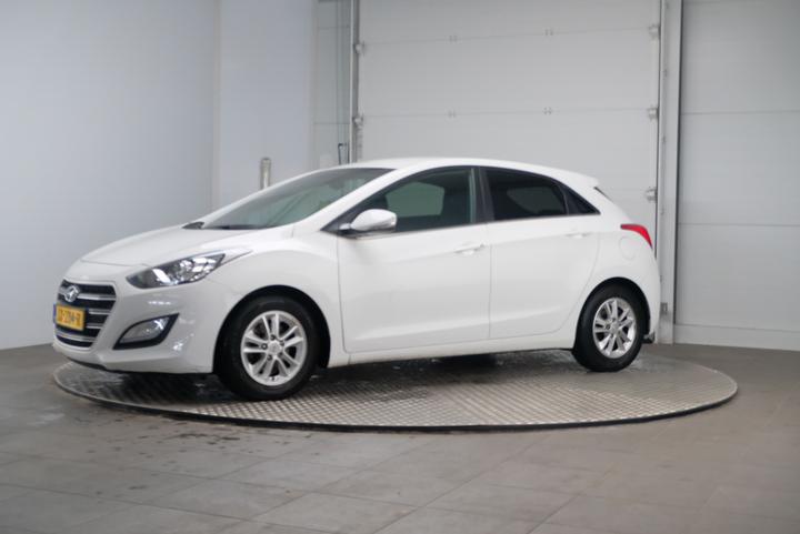 hyundai i30 2016 tmad351cahj343196