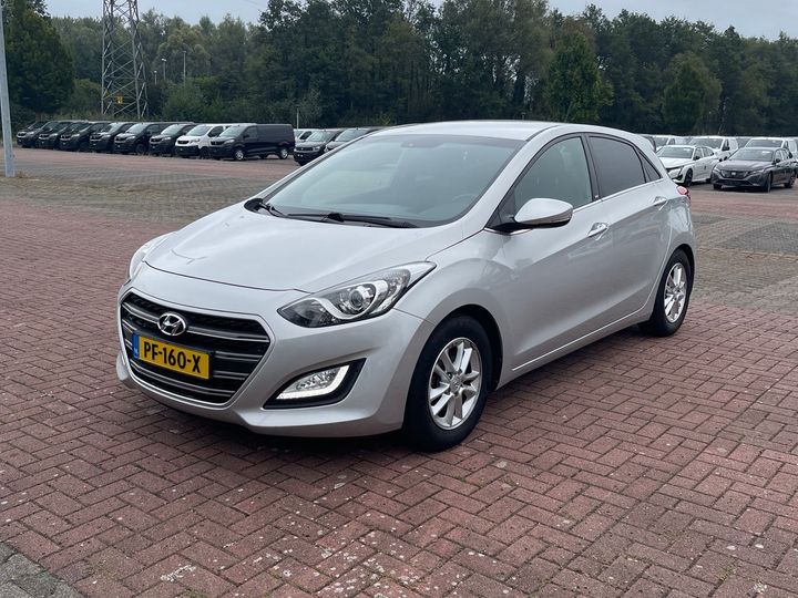 hyundai i30 2017 tmad351cahj352189