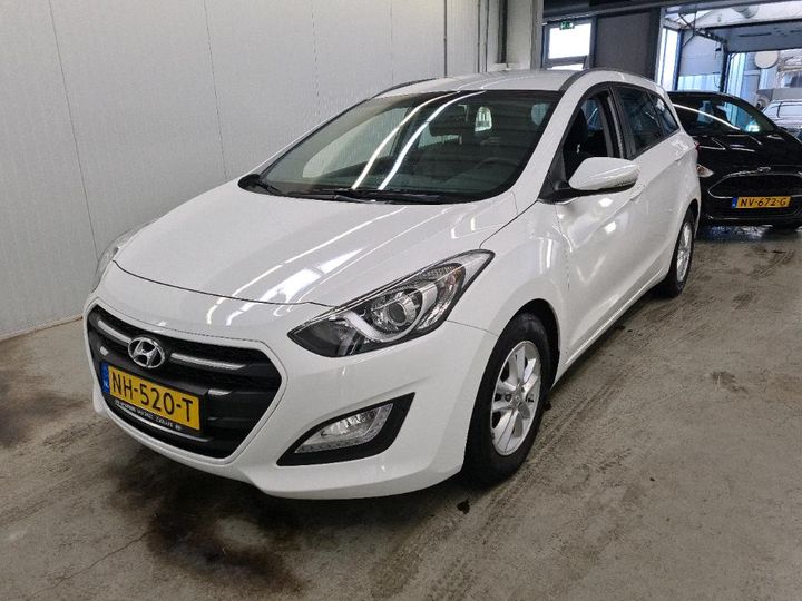 hyundai i30 2017 tmad381cahj135817