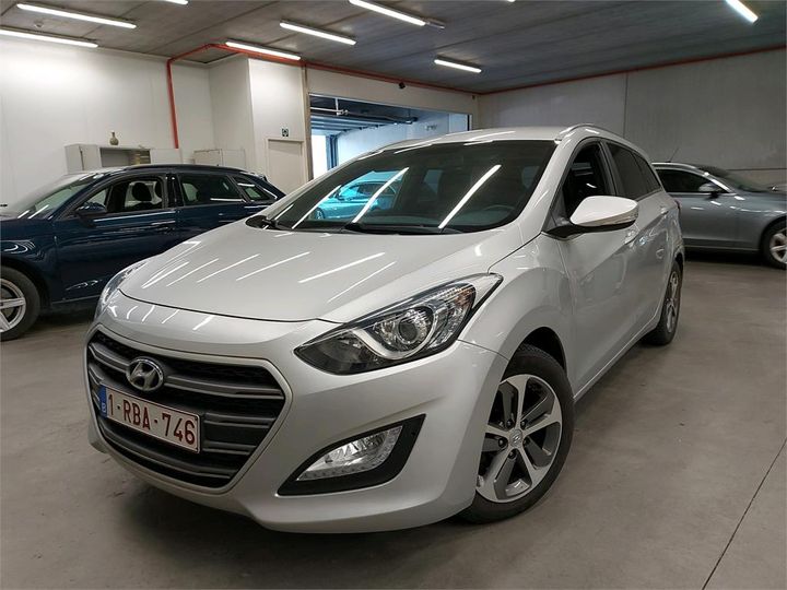 hyundai i30 wagon 2016 tmad381uggj121073