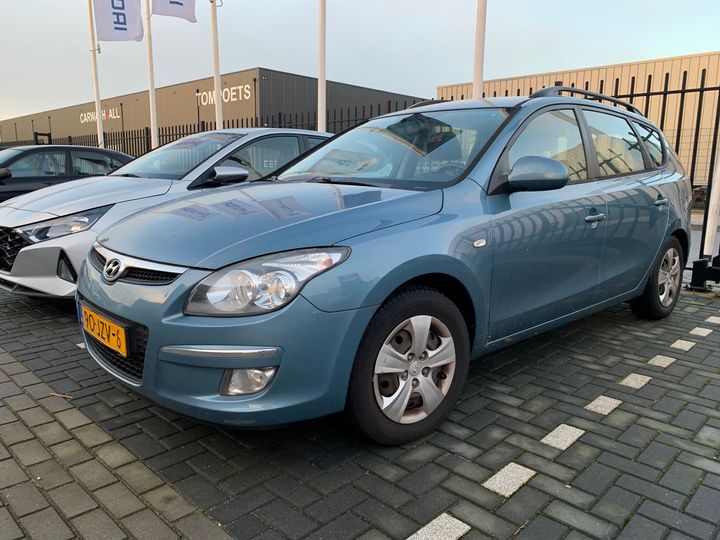 hyundai i30 cw 2009 tmadc81cp9j002727