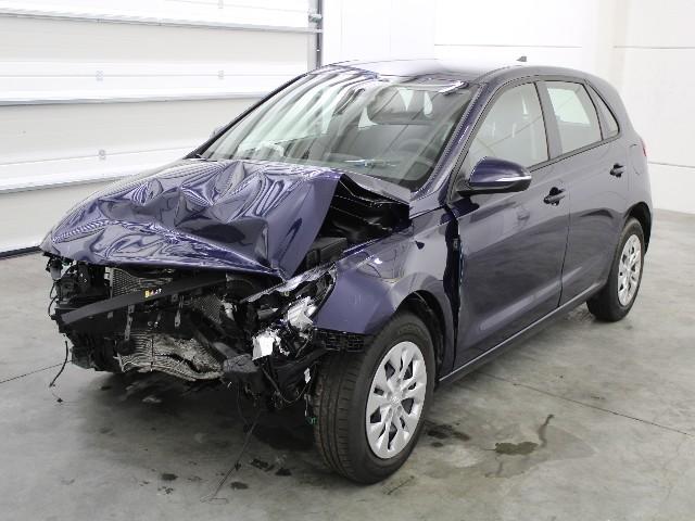 hyundai i30 hatchback 2019 tmah2514akj098402