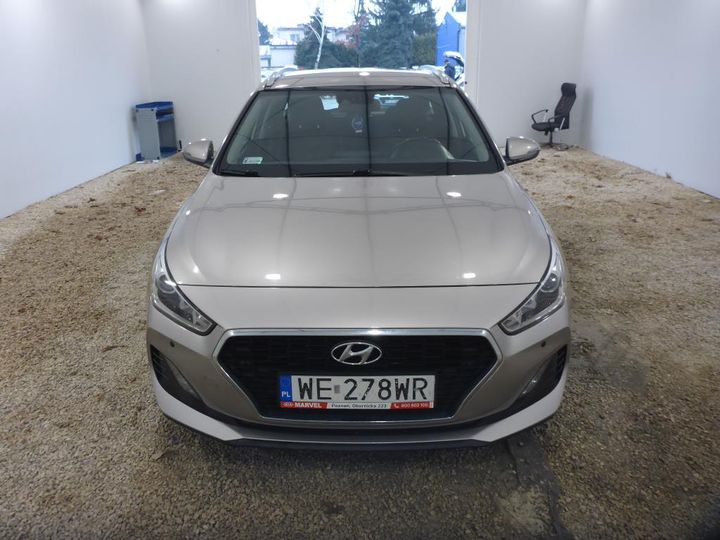 hyundai i30 wagon 2019 tmah2814alj054379