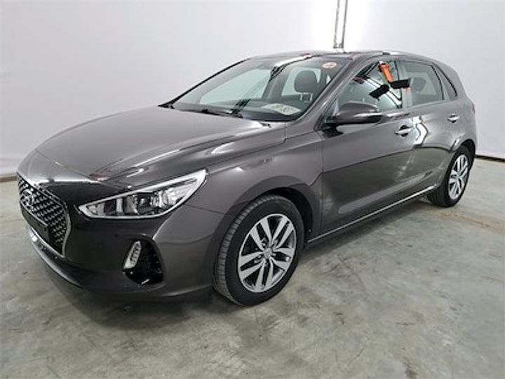 hyundai i30 d - 2017 2017 tmah3517ajj020326