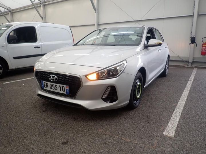 hyundai i30 2017 tmah3517ajj046061