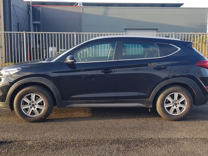 hyundai tucson 2017 tmaj3811ahj177050